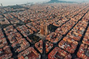 Lee más sobre el artículo IMPUESTOS Y FISCALIDAD EN LAS INVERSIONES EN CAPITAL PRIVADO INMOBILIARIO